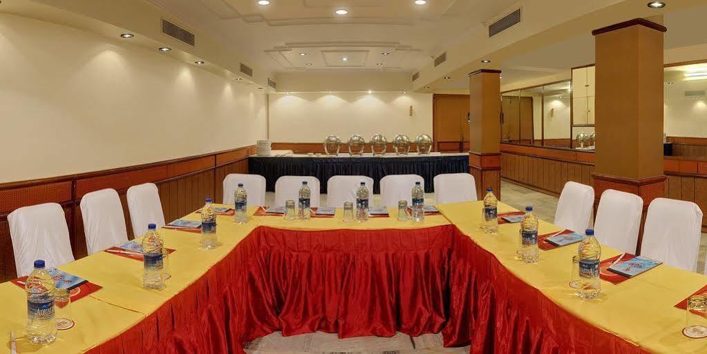 Oyo 15359 Hotel Kachandeep 斋浦尔 商务 照片