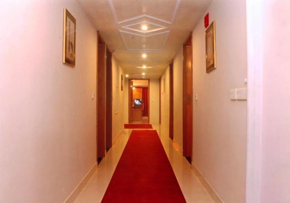 Oyo 15359 Hotel Kachandeep 斋浦尔 内观 照片