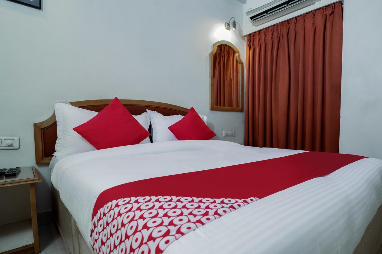Oyo 15359 Hotel Kachandeep 斋浦尔 外观 照片