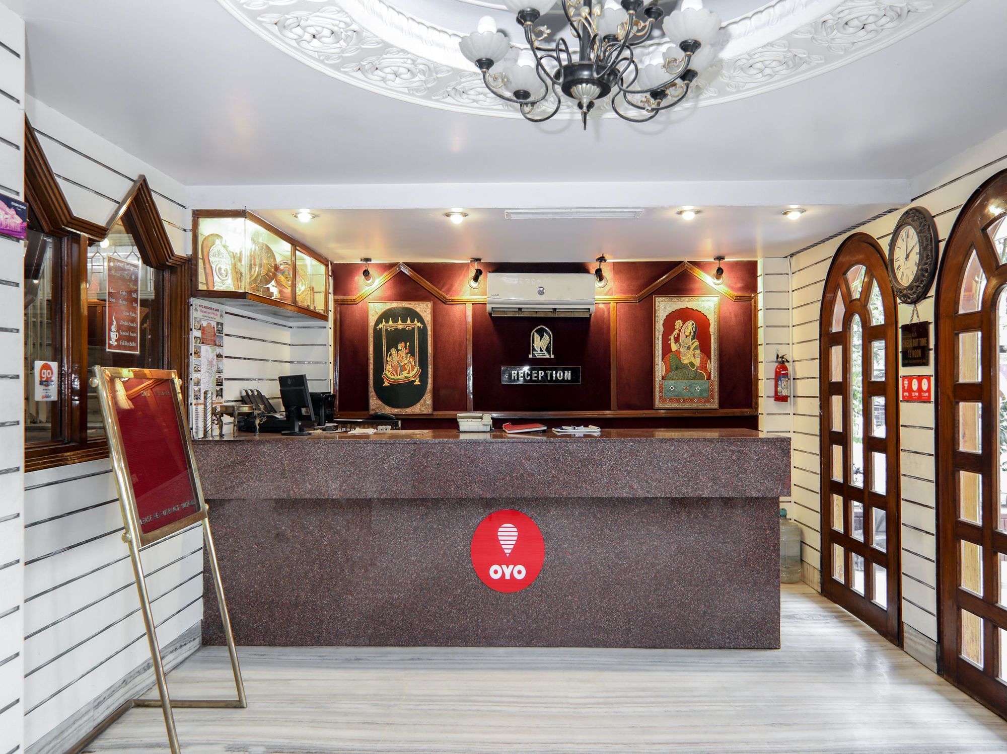 Oyo 15359 Hotel Kachandeep 斋浦尔 外观 照片