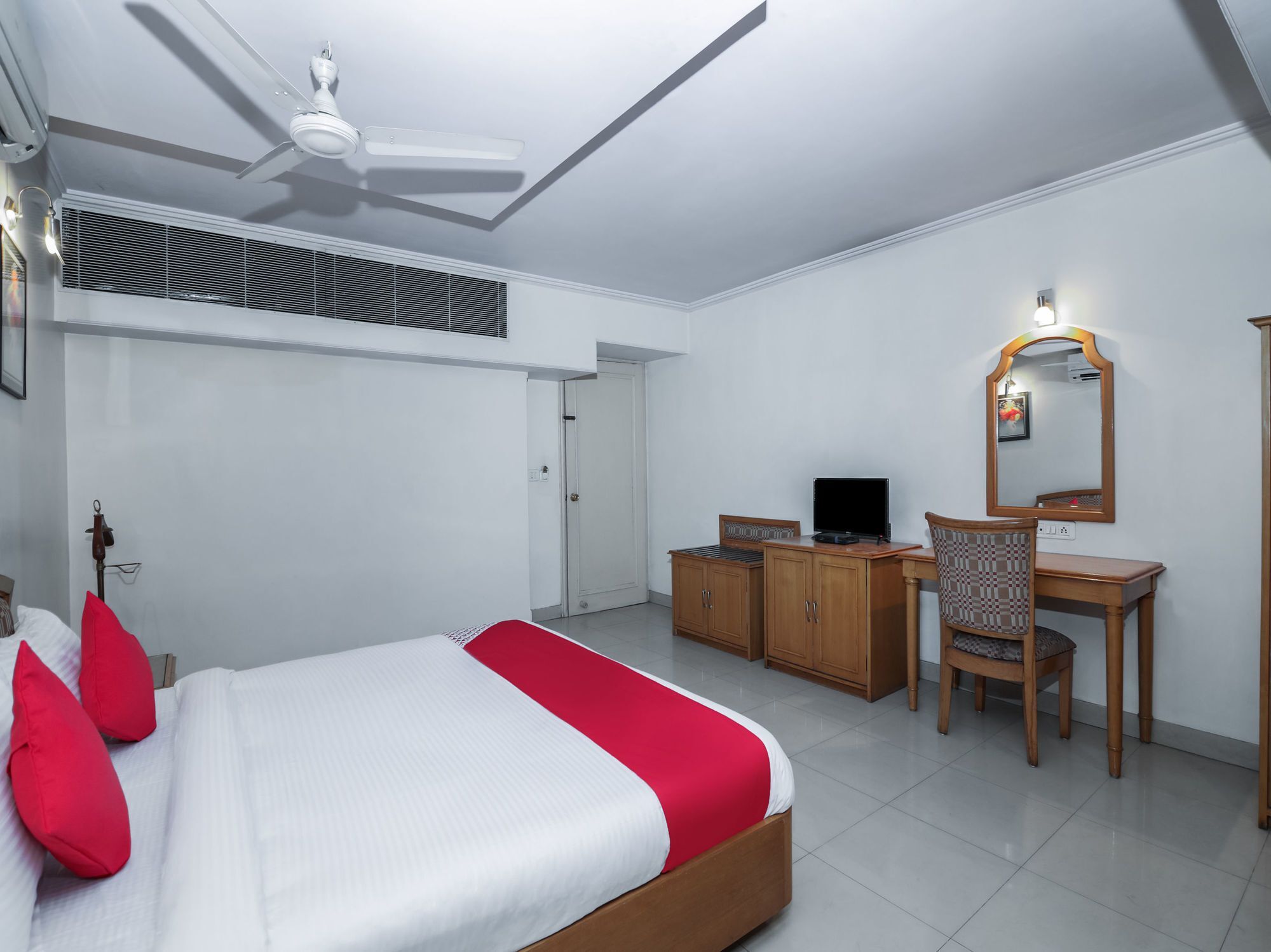 Oyo 15359 Hotel Kachandeep 斋浦尔 外观 照片